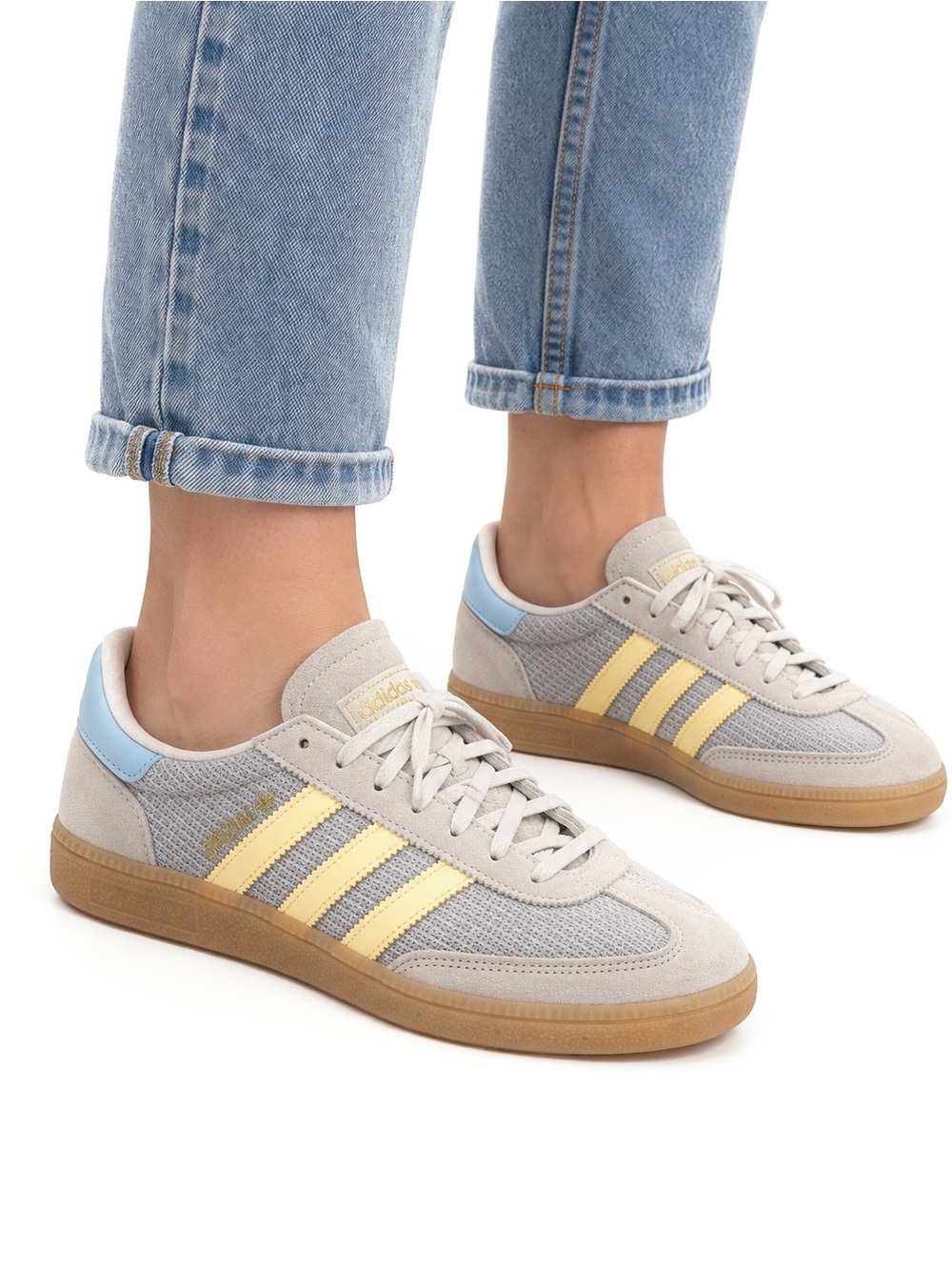 Size: Men’s/Unisex US 6.5 — Women’s US 7.5-8
UK 6 | EU 39⅓ | JP 250